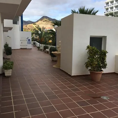 2 Paradise Of Residencial Patos Ii A 300 Metros De La Playa Y Supermercados, Wifi Gratis, Vistas A La Montana Appartement