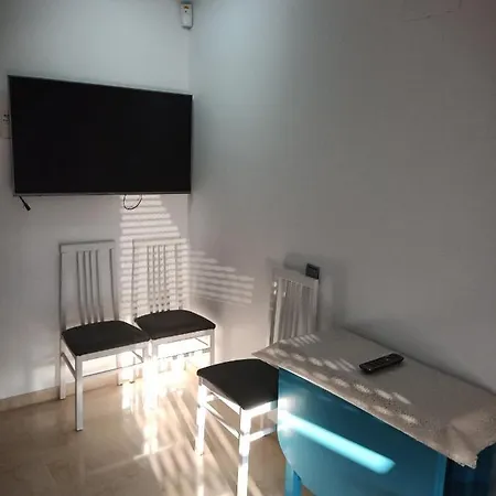 2 Paradise Of Residencial Patos Ii A 300 Metros De La Playa Y Supermercados, Wifi Gratis, Vistas A La Montana Appartement *