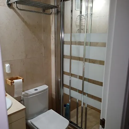 2 Paradise Of Residencial Patos Ii A 300 Metros De La Playa Y Supermercados, Wifi Gratis, Vistas A La Montana Appartement